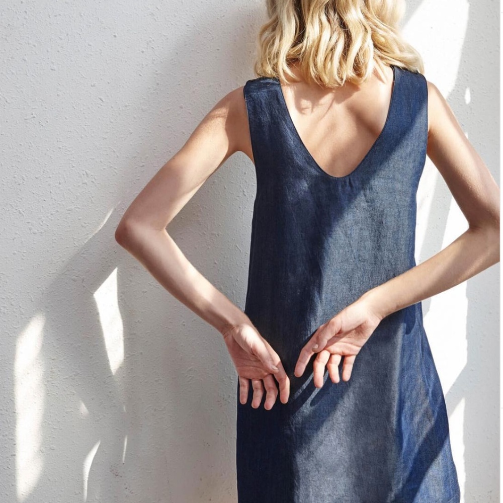 VETTA Capsule Reversible Jumper Dress, Size Medium